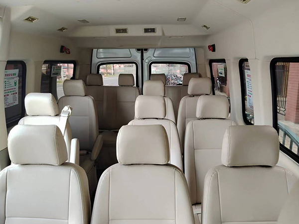 1763021405652129.jpg 上汽大通 15_5-600-450.jpg